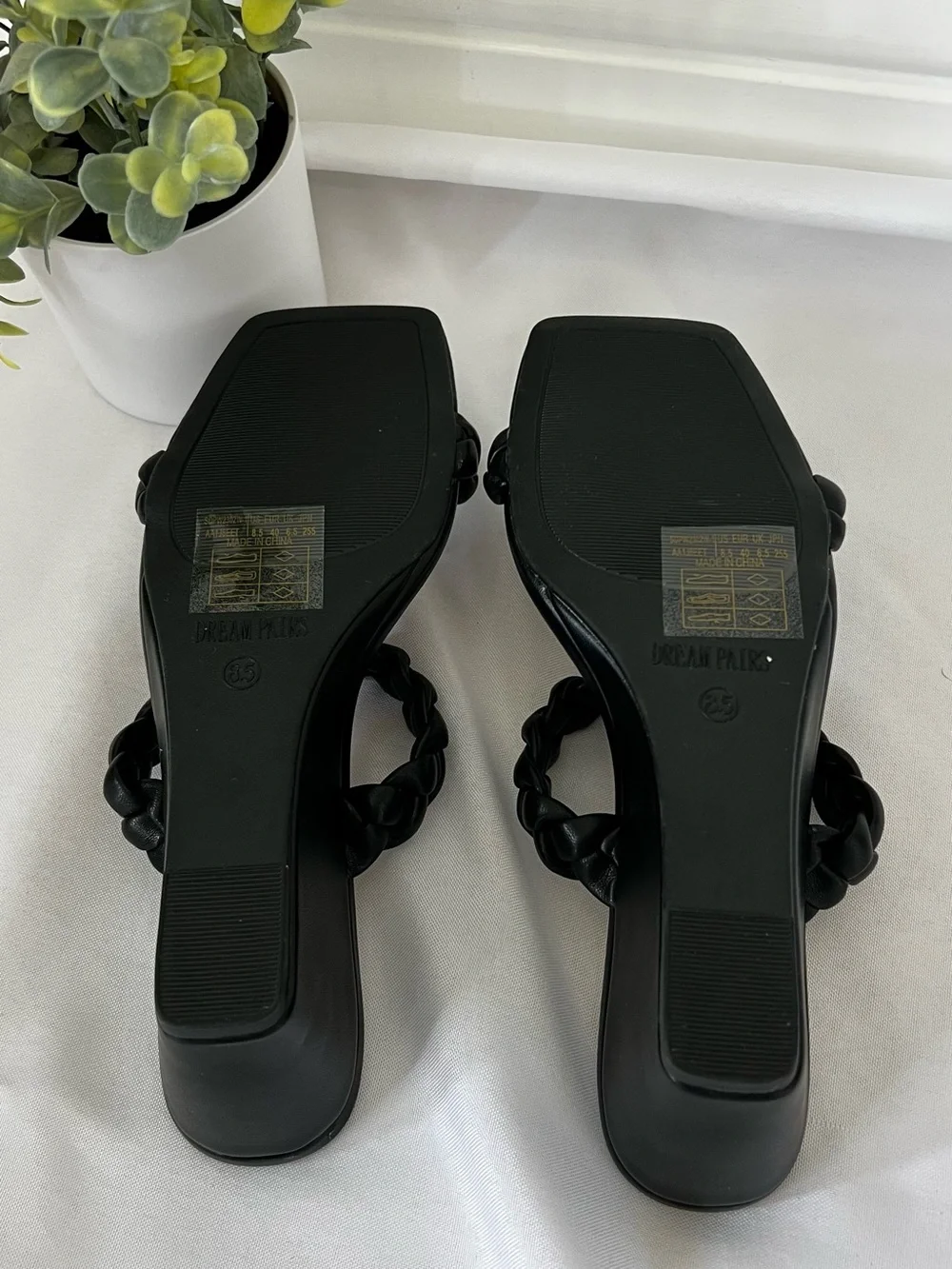 Dream Pairs Bkack Braided Strap Heeled Sandals